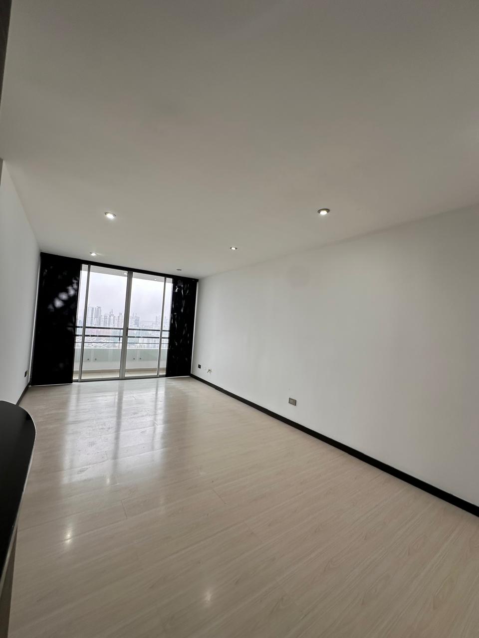 VENTA  APARTAMENTO SECTOR COLSEGUROS