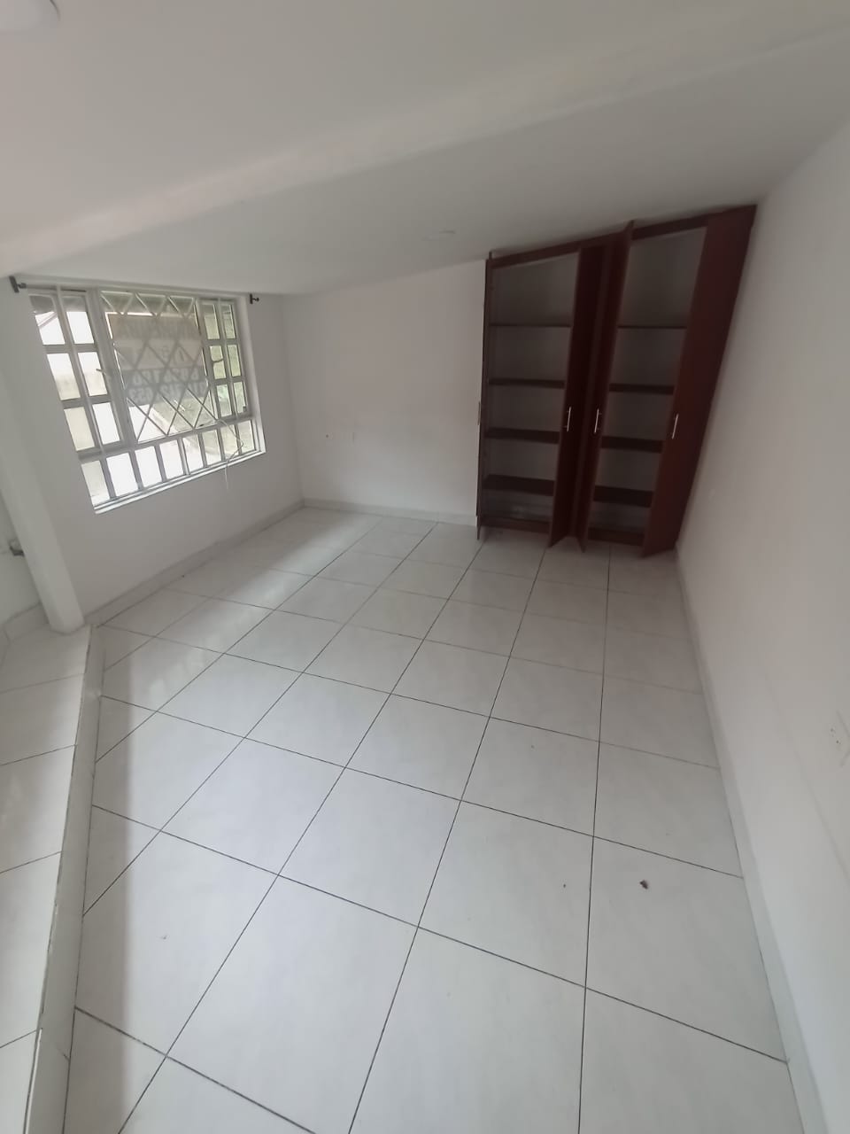 ARRIENDO APARTAESTUDIO SECTOR EL CARMEN