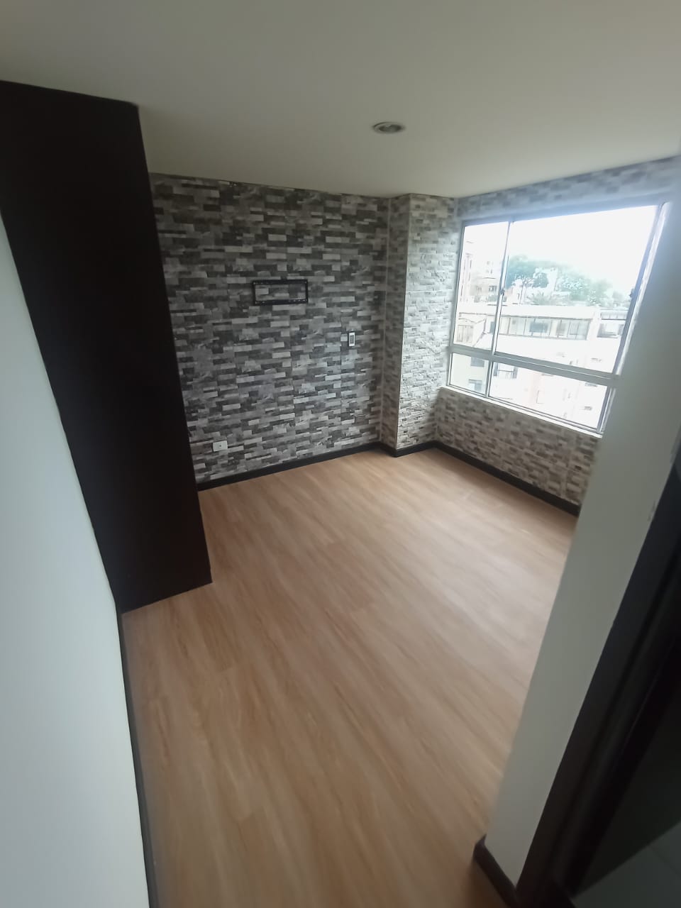 ARRIENDO APARTAMENTOEN CAMPOHERMOSO