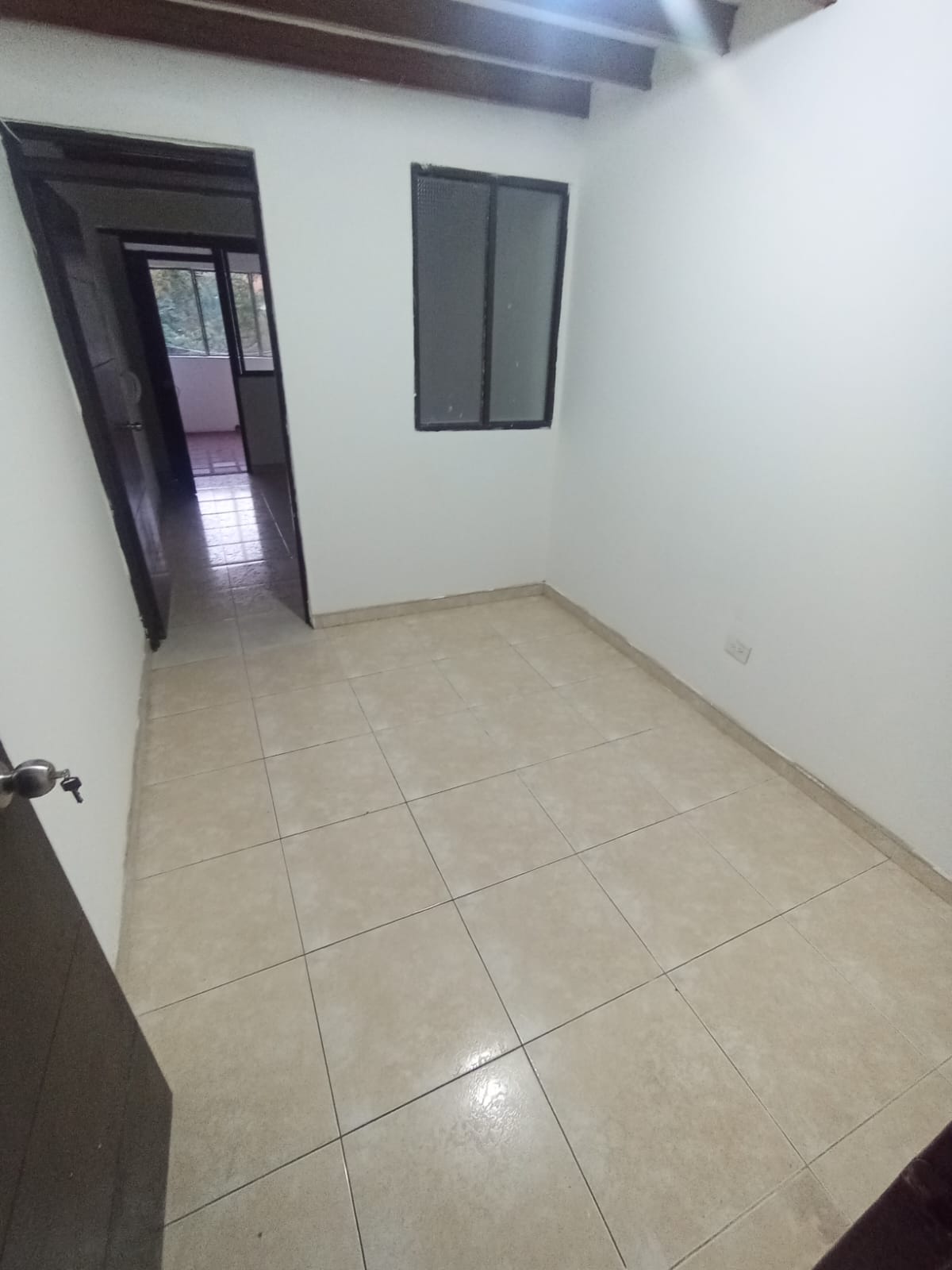 ARRIENDO APARTAMENTO EN LOS CEDROS