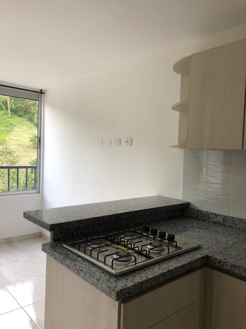 ARRIENDO APARTAESTUDIO EN LOS ALCAZARES