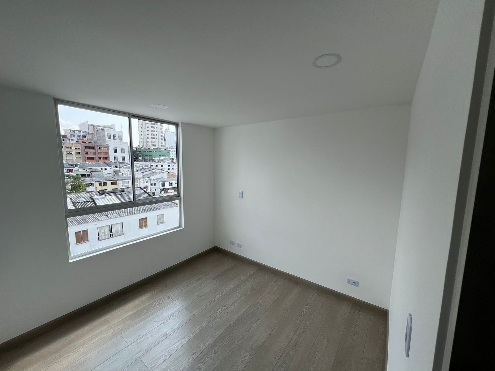 APARTAMENTO PENTHOUSE  EN VENTA LA LEONORA