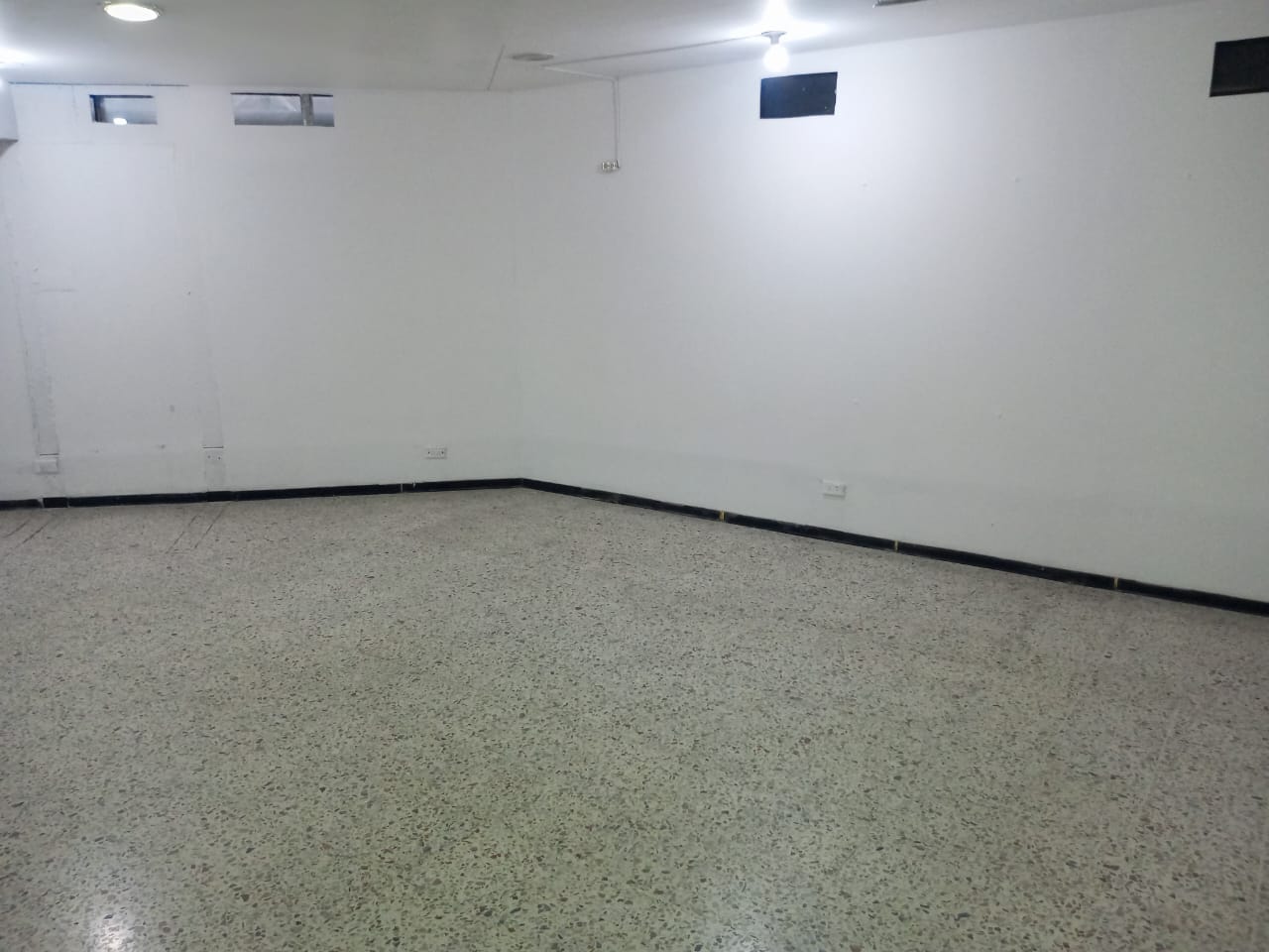 LOCAL EN VENTA CENTRO