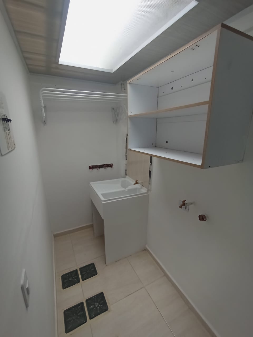 ARRIENDO APARTAESTUDIO SECTOR SAN ISIDRO
