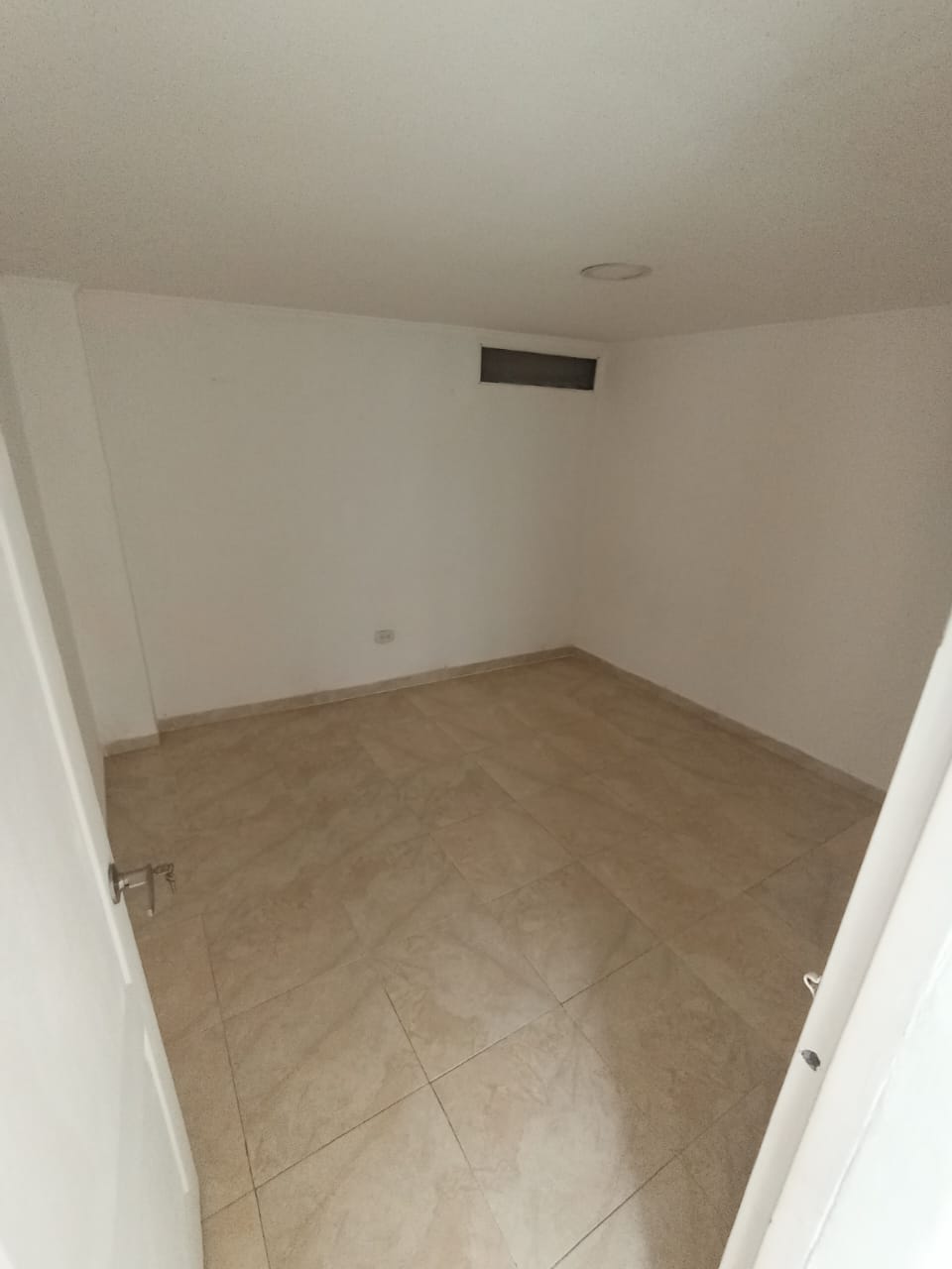 ARRIENDO APARTAMENTO EN EL BOSQUE