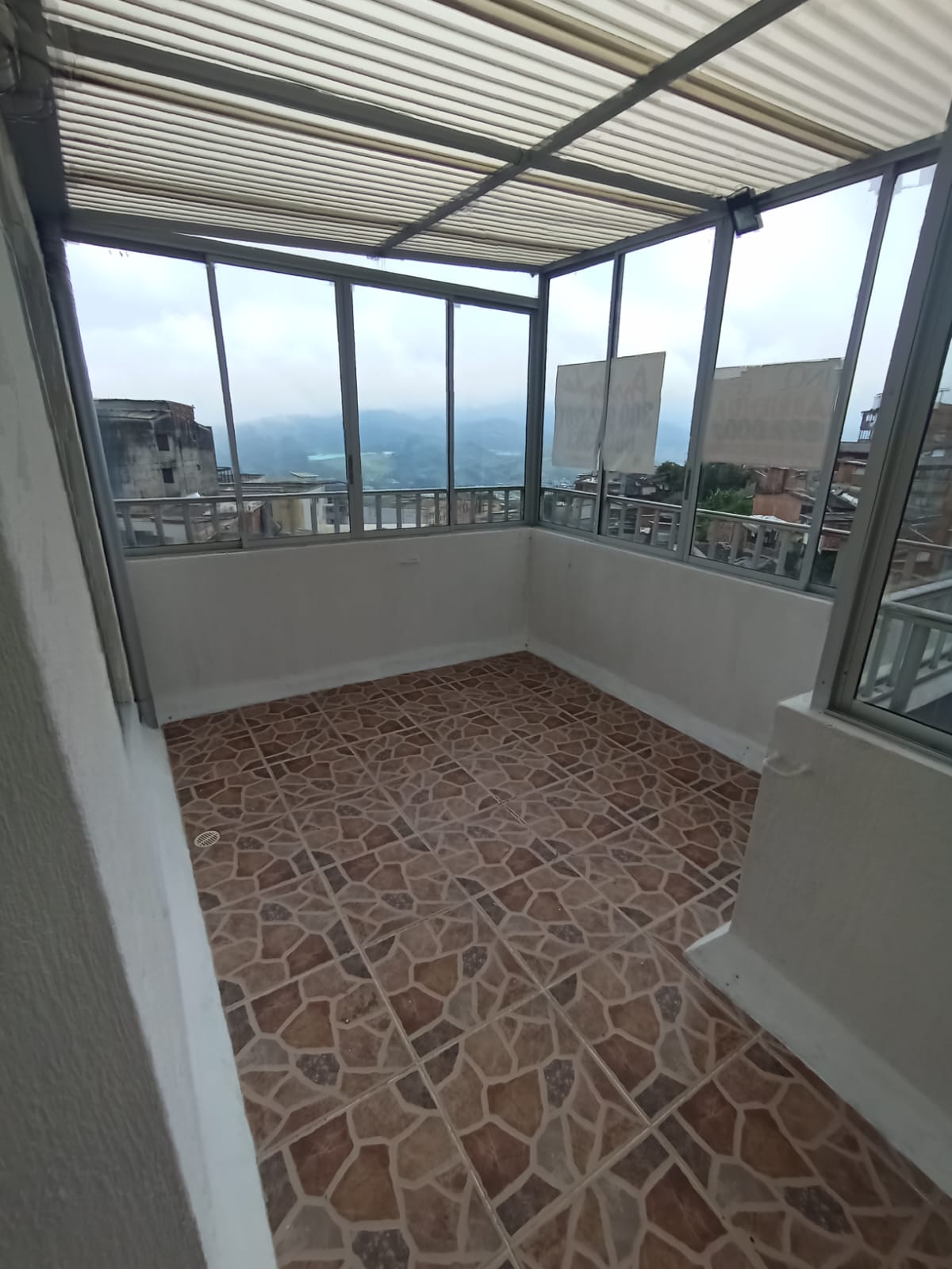 ARRIENDO APARTAMENTO EN CHIPRE