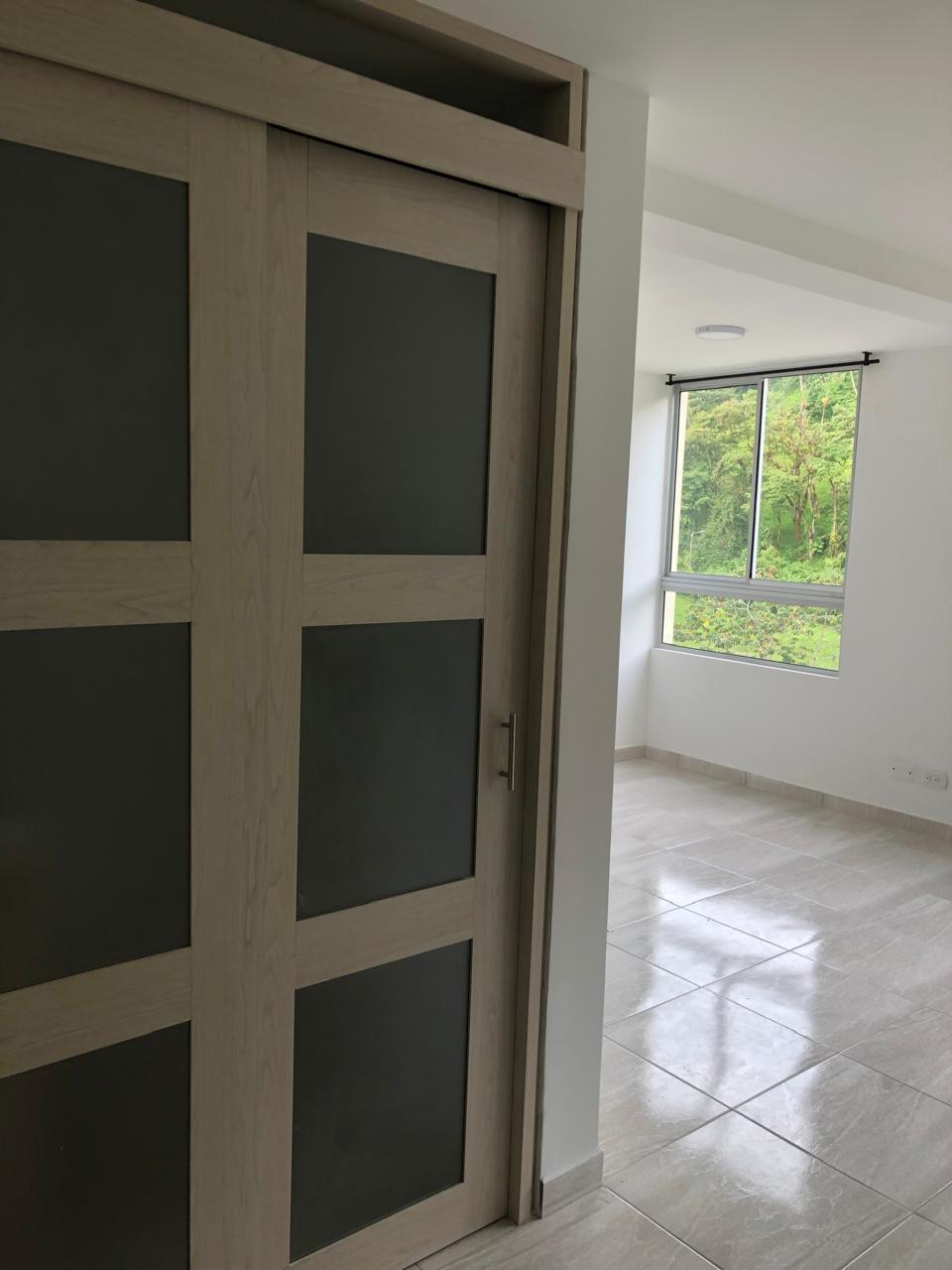 ARRIENDO APARTAESTUDIO EN LOS ALCAZARES