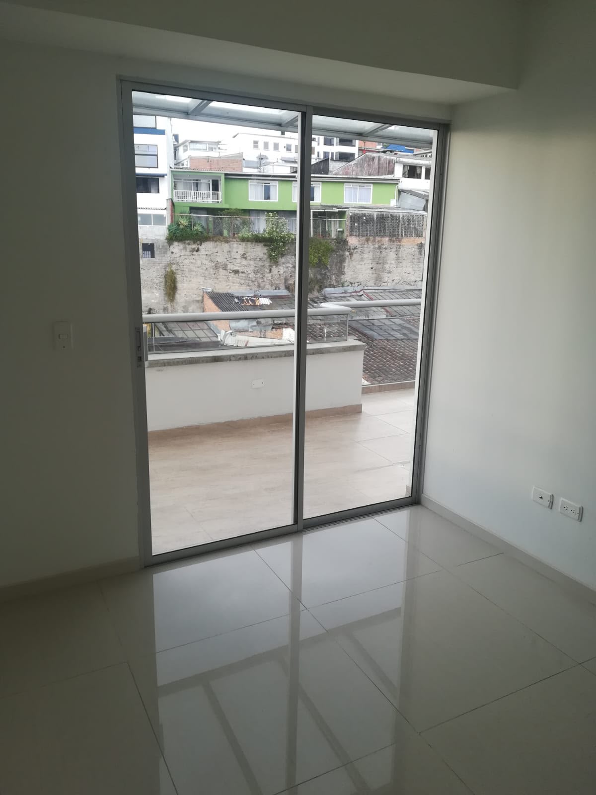 SE ARRIENDA APARTAMETO EN PALERMO