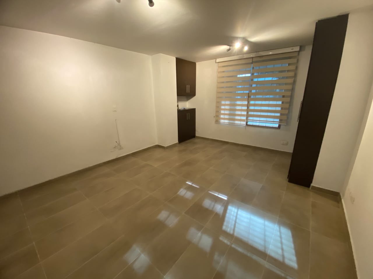 SE ARRIENDA APARTA ESTUDIO EN BELEN