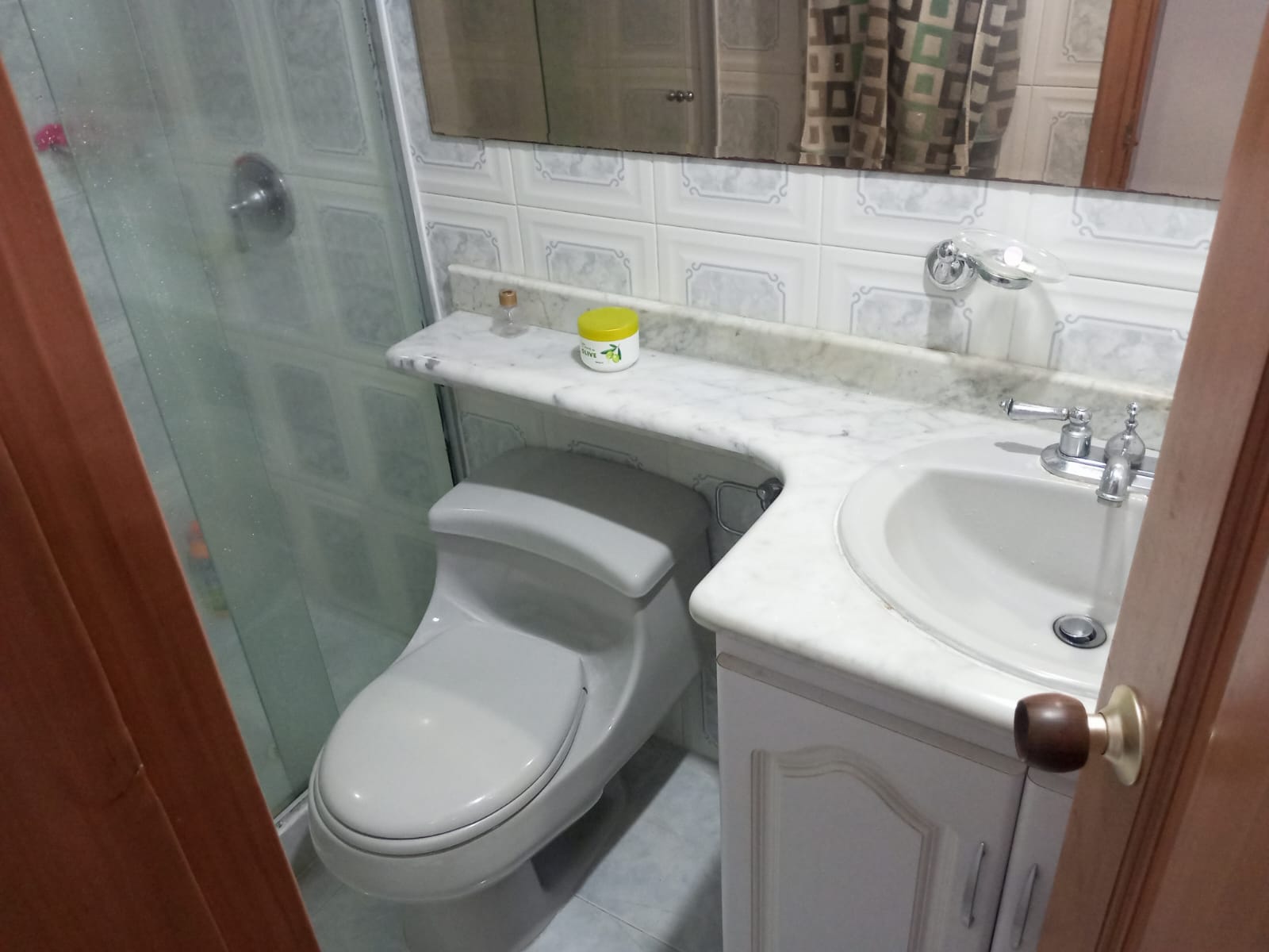 EDIFICIO EN VENTA  CHIPRE