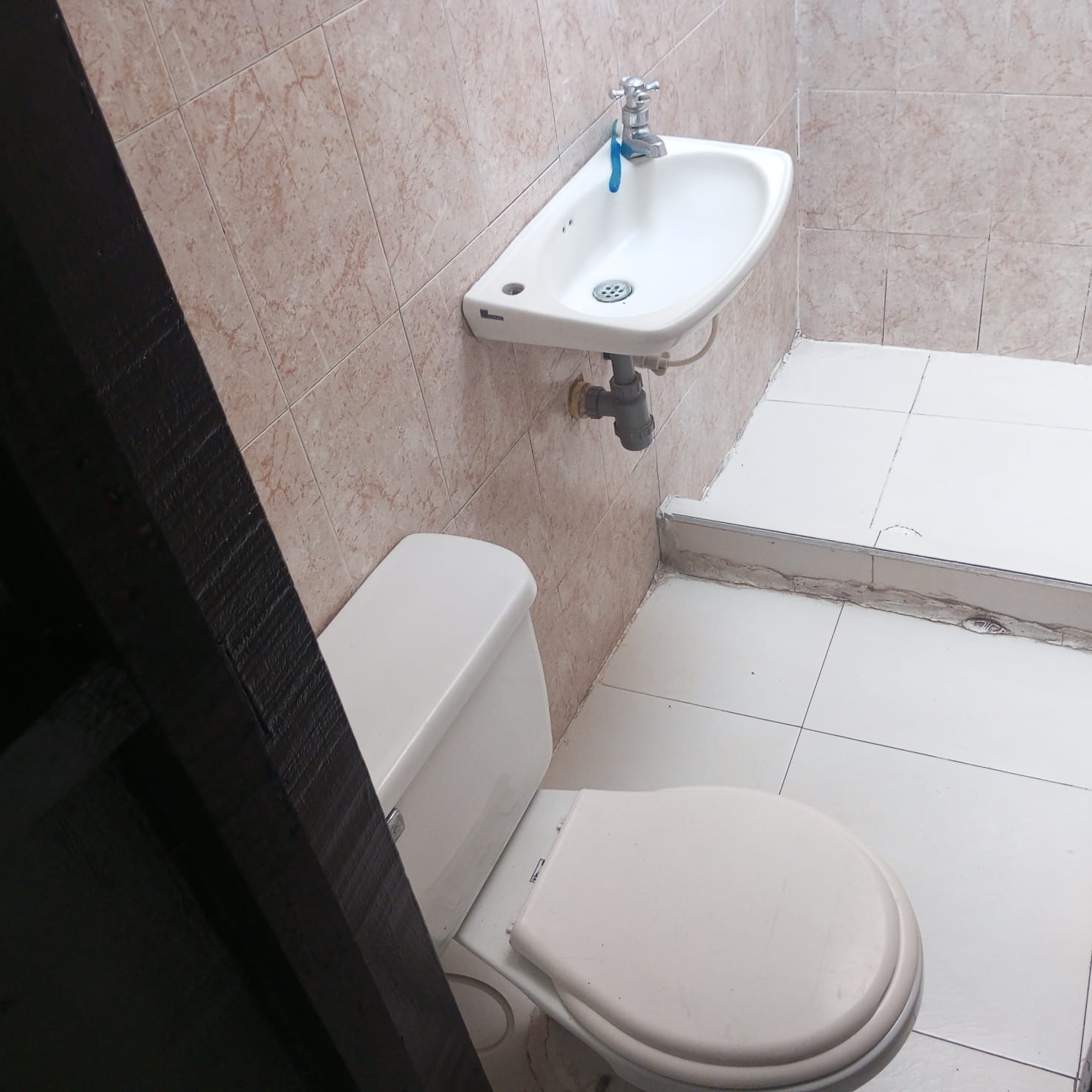 VENTA CASA LAS AMERICAS CON RENTAS