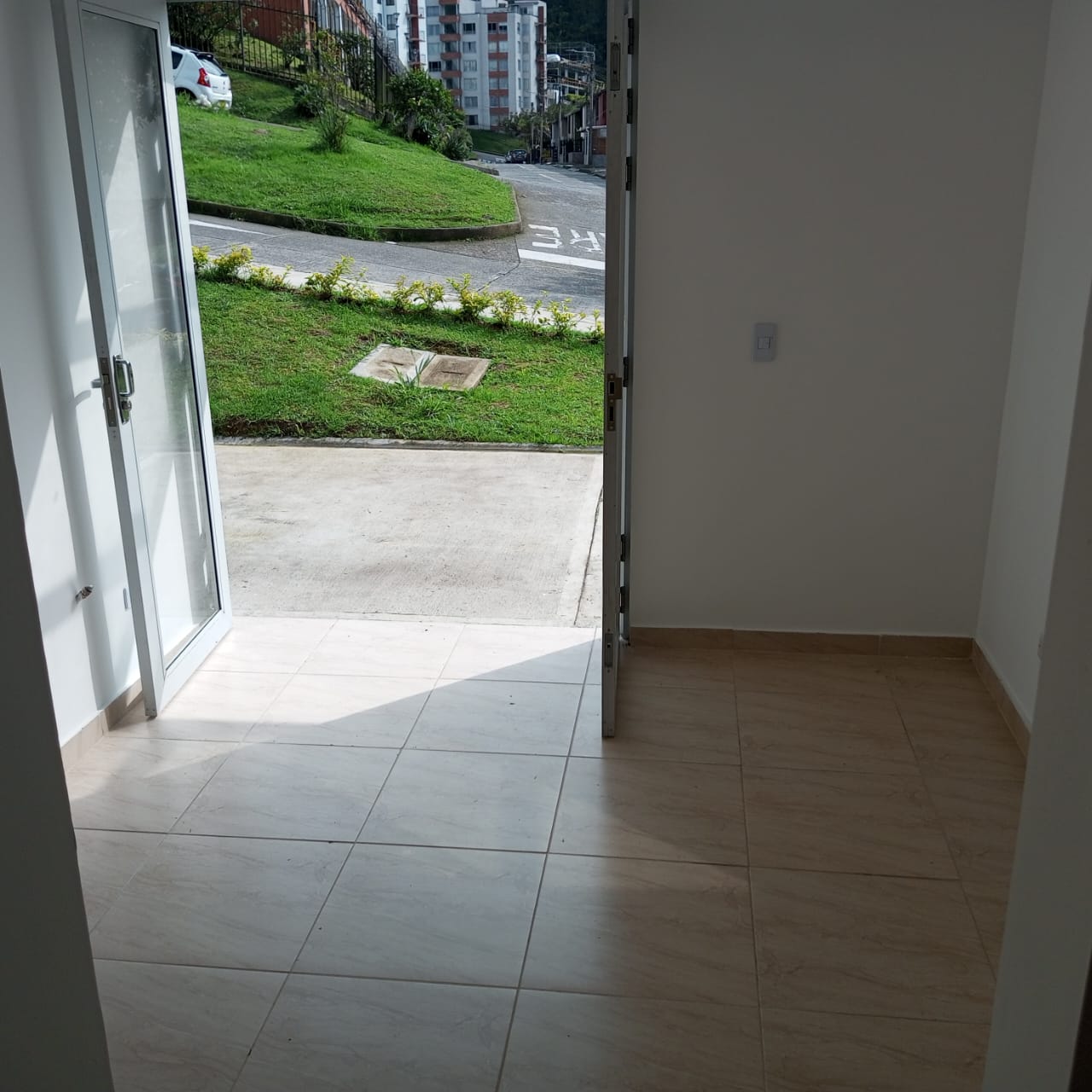 ARRIENDO O VENTA DE LOCAL SECTOR CASTILLA
