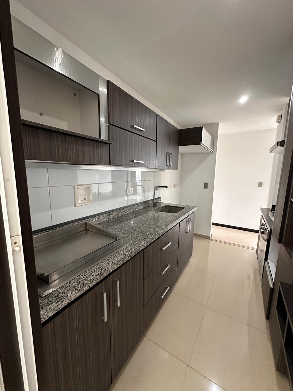 VENTA  APARTAMENTO SECTOR COLSEGUROS