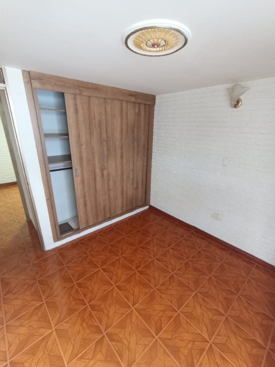 ARRIENDO APARTAMENTO EN VILLAMARIA