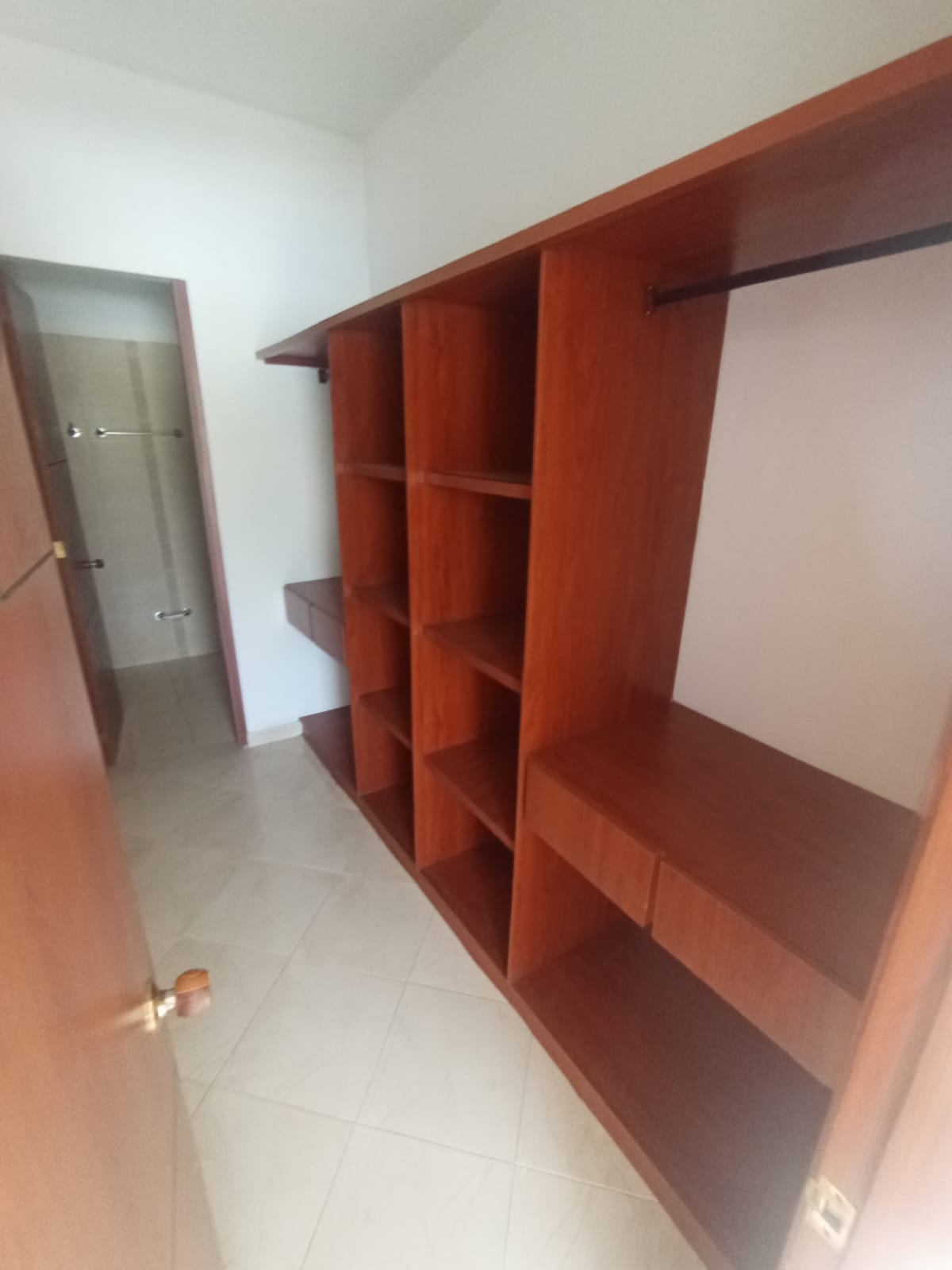 ARRIENDO APARTAMENTO EN MILAN