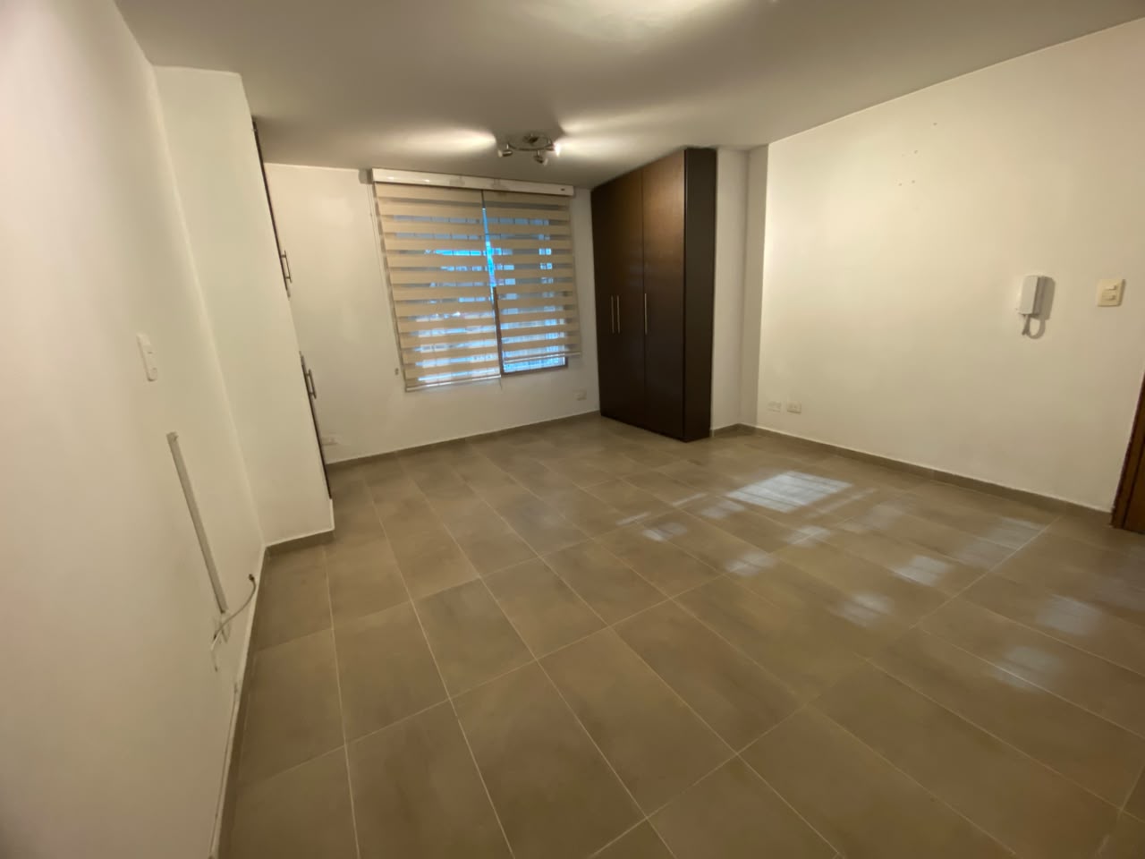 SE ARRIENDA APARTA ESTUDIO EN BELEN