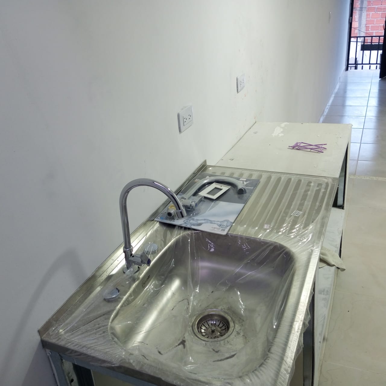 CASA EN VENTA SECTOR SAN SEBASTIAN