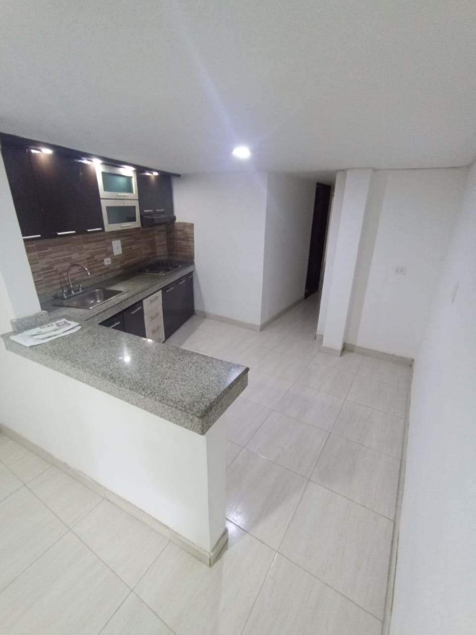 ARRIENDO APARTAMENTO SECTOR CHIPRE