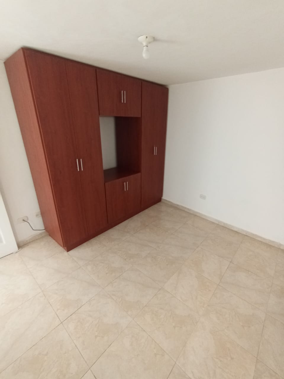 ARRIENDO APARTAMENTO EN EL BOSQUE