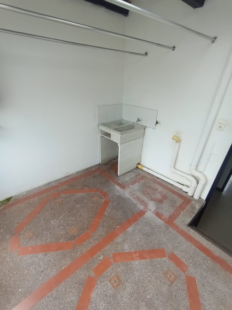 ARRIENDO APARTAMENTO EN EL PRADO