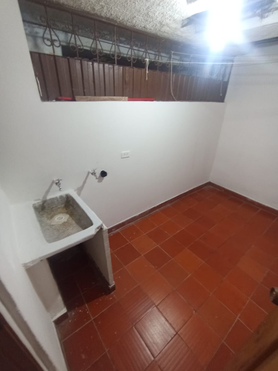 ARRIENDO CASA EN VILLAHERMOSA