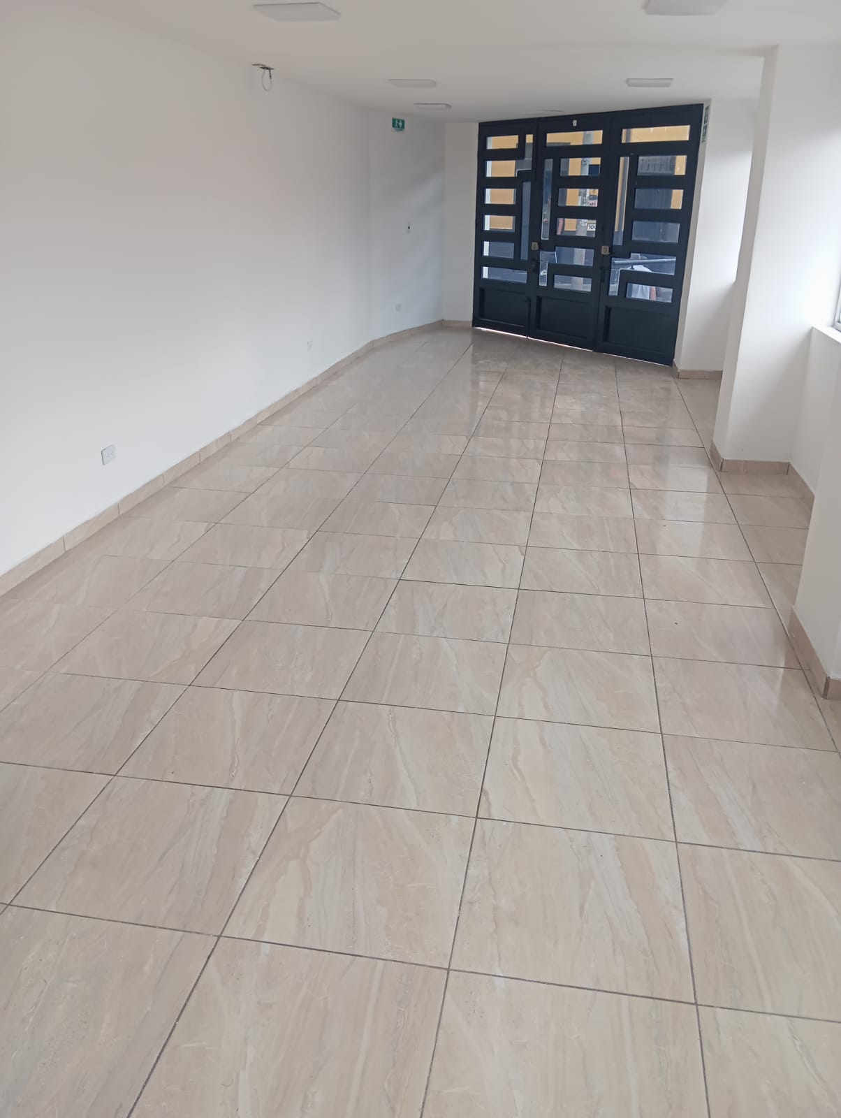 ARRIENDO LOCAL EN LA ESTRELLA