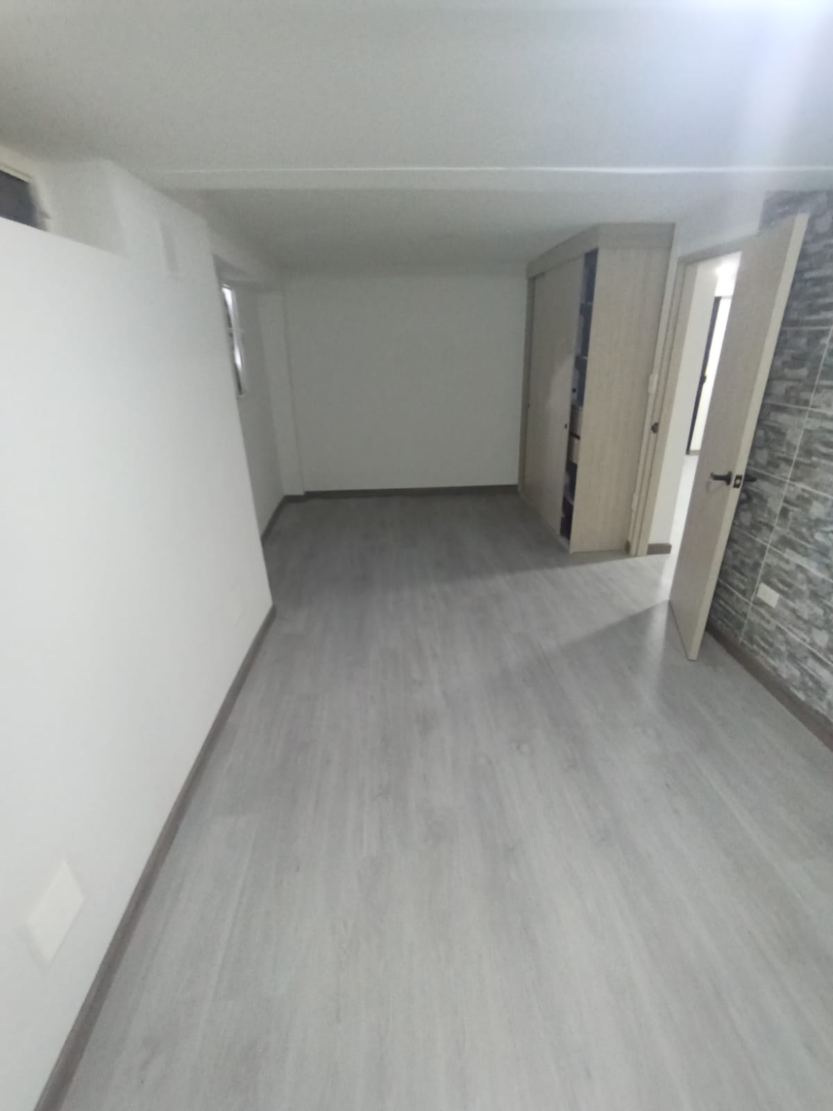 ARRIENDO APARTAESTUDIO EN SAN JORGE