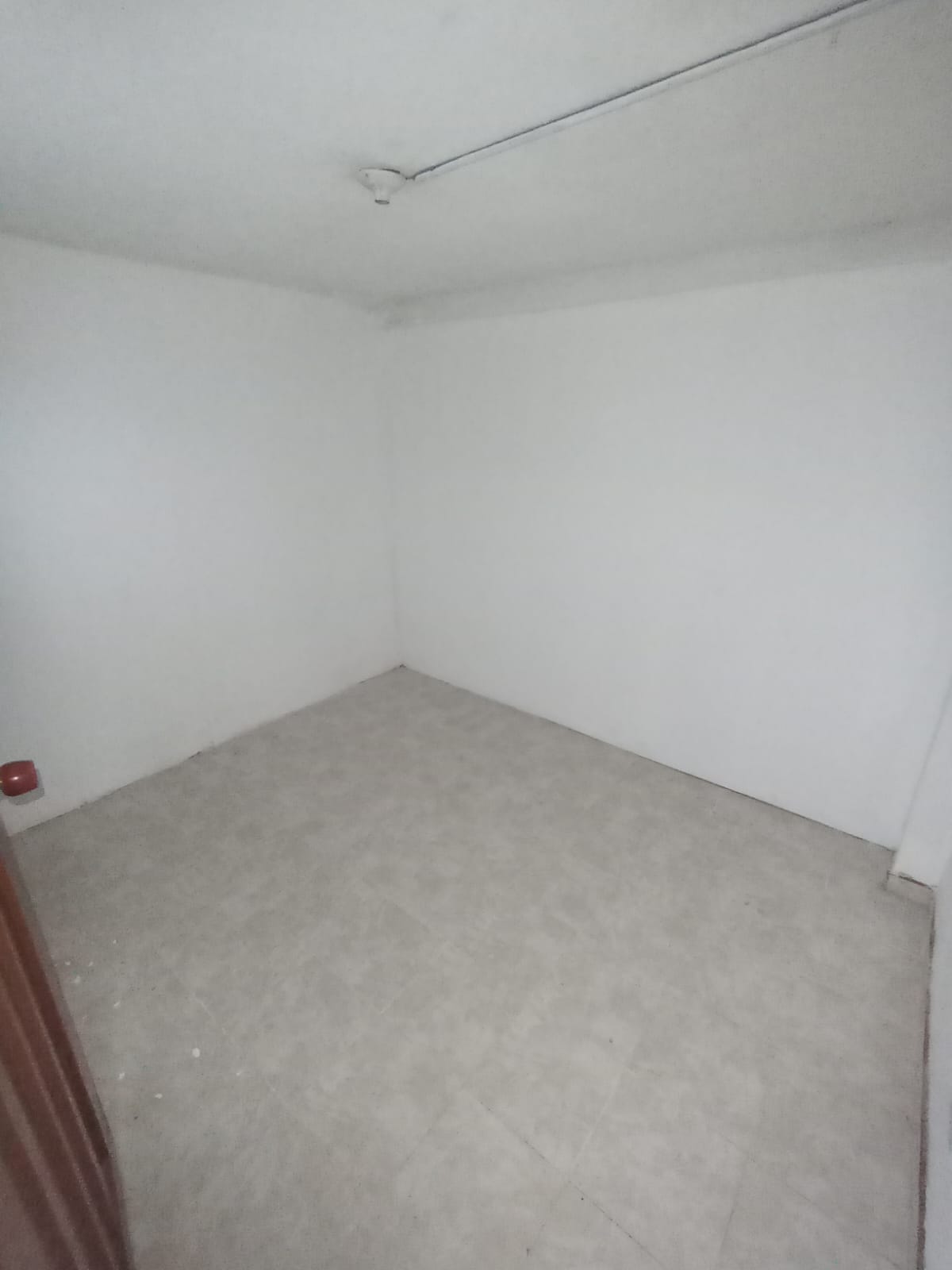 SE ARRIENDA APARTAMENTO EN CERVANTES