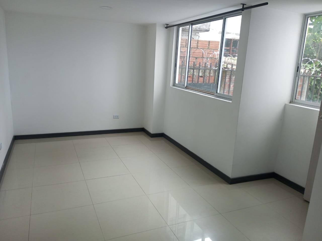 APARTAMENTO EN VENTA CAMPOHERMOSO