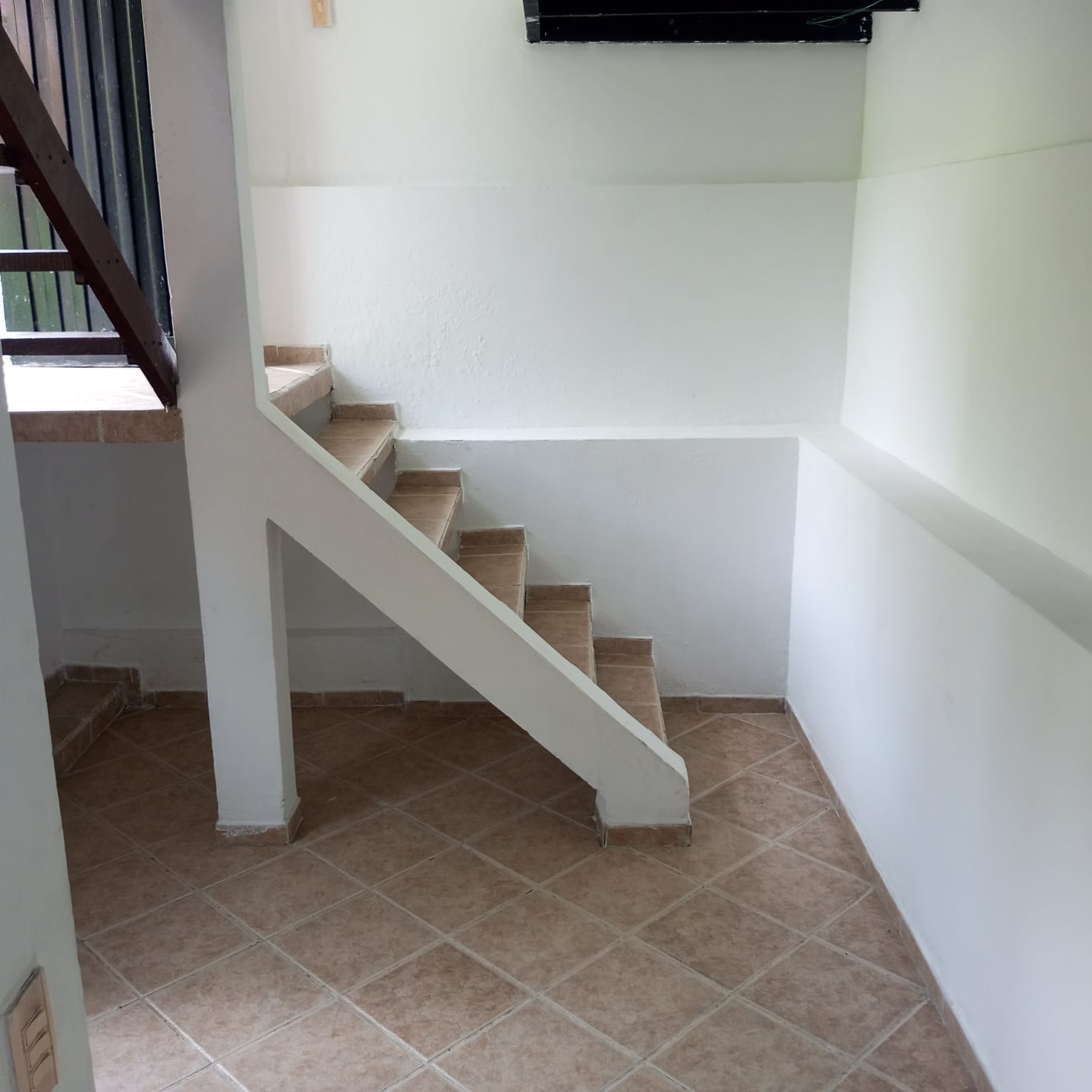 ARRIENDO  APARTAESTUDIO COLINAS MANIZALES