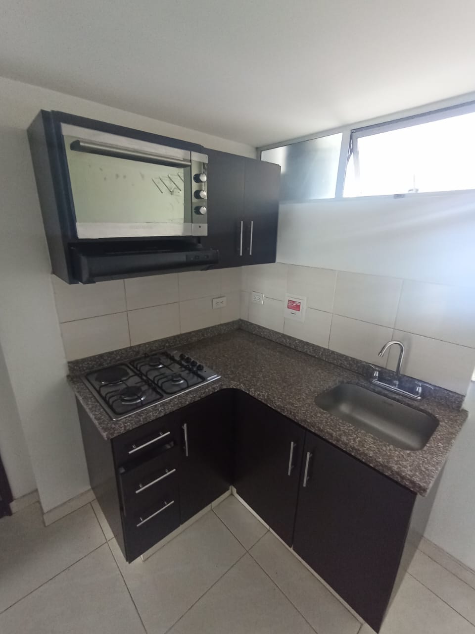 ARRIENDO APARTAMENTO SECTOR CHIPRE