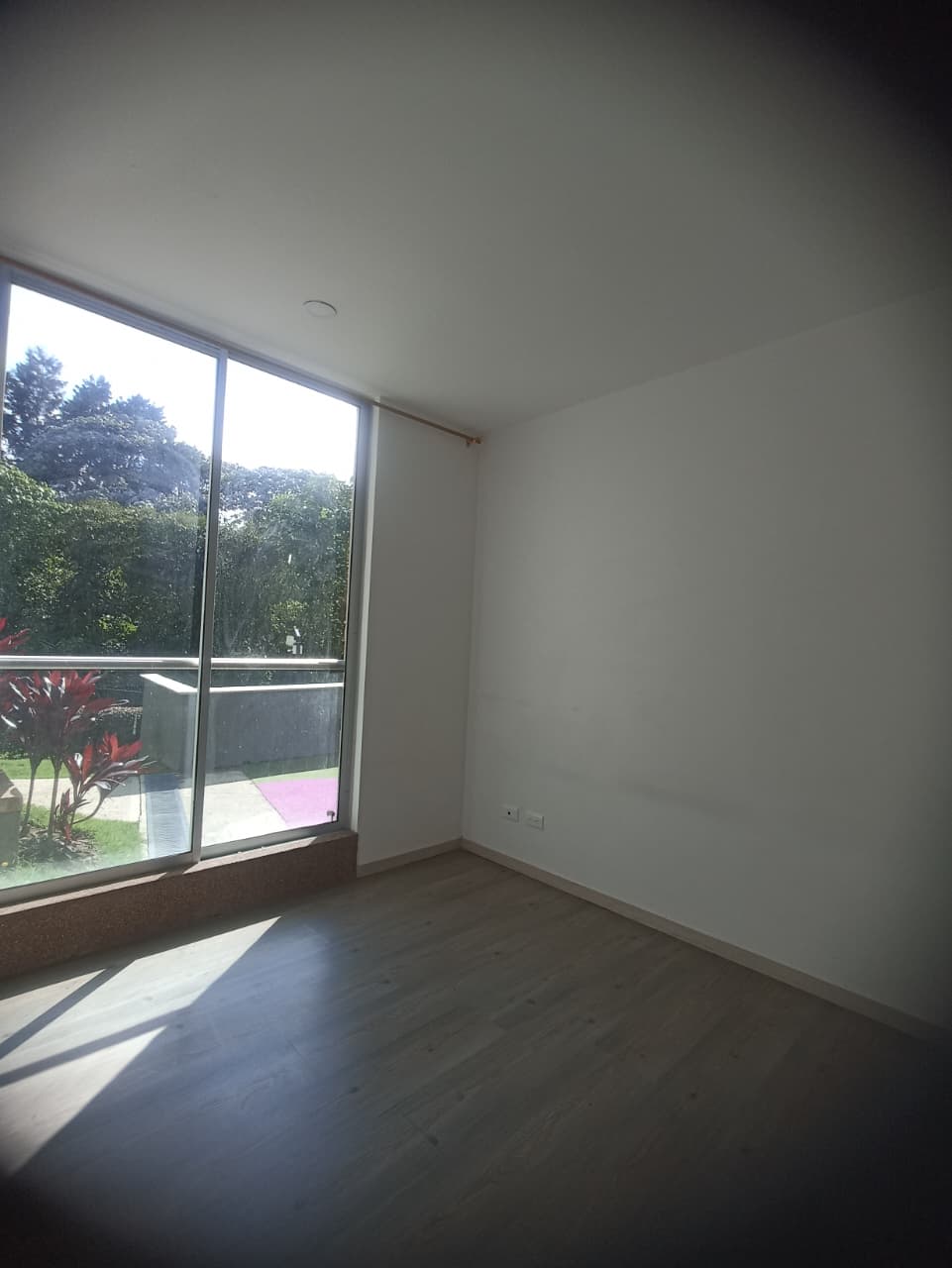 VENTA EXCELENTE APARTAMENTO EN EXPOFERIAS
