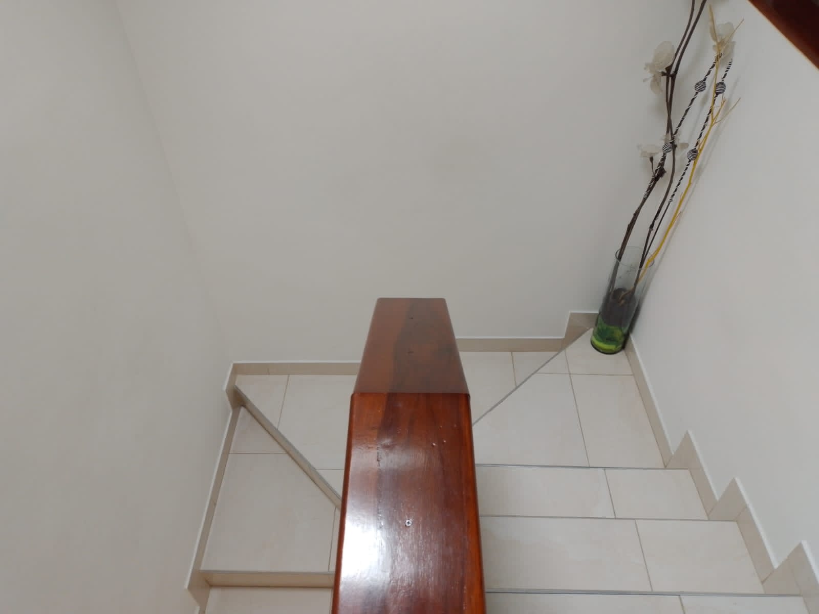 VENTA EXCENTE CASA EN LA SULTANA CON RENTA