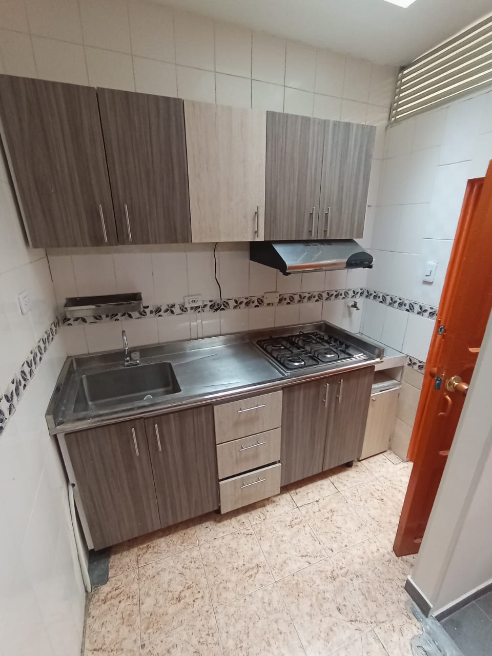 ARRIENDO APARTAMENTO EN SAN ANTONIO