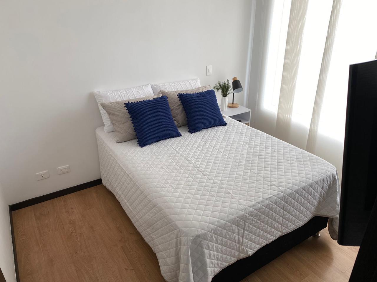 APARTAESTUDIO AVENIDA SANTANDER EN VENTA