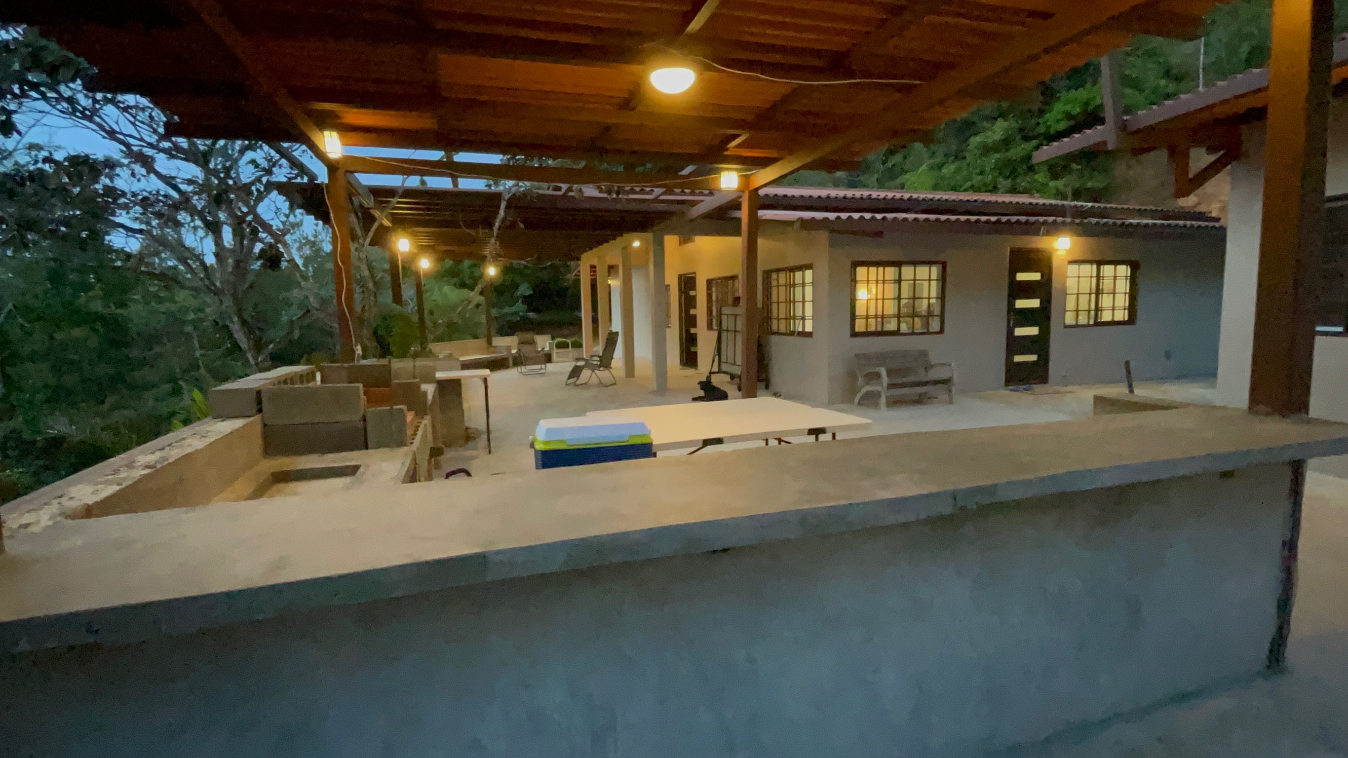 VENTA CASA AMOBLADA ALTOS DE CAMPANA 