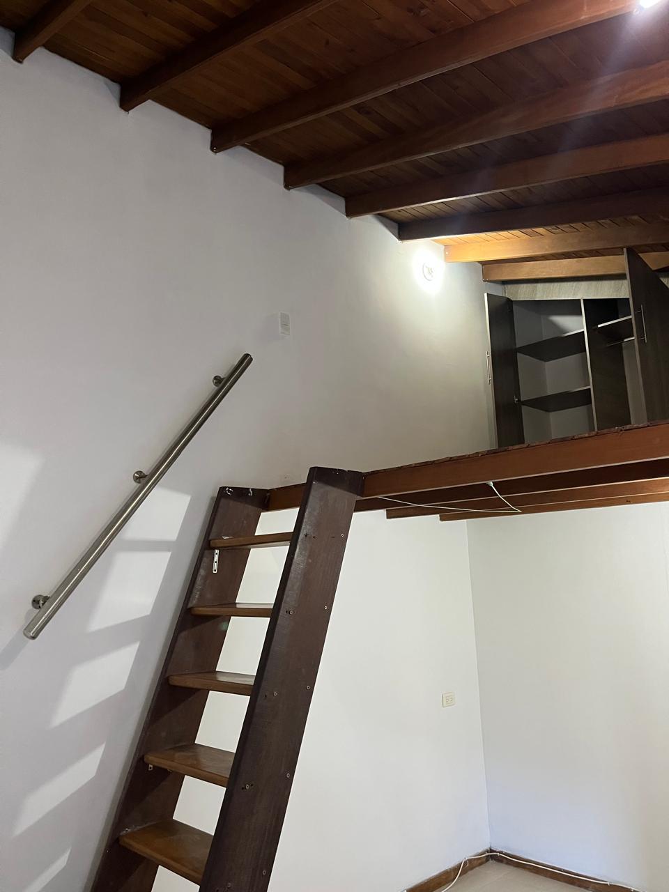 Se Arrienda Apartaestudio Duplex en el Chagualo Medellín