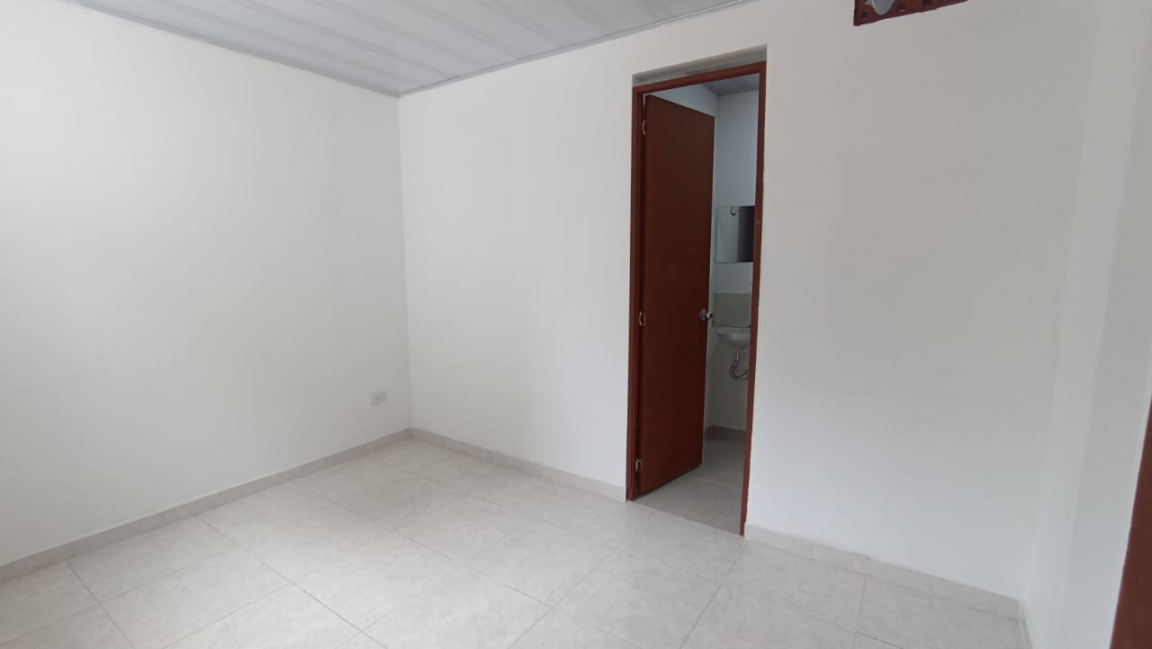 Se Arrienda Apartamento En Prado, Medellin