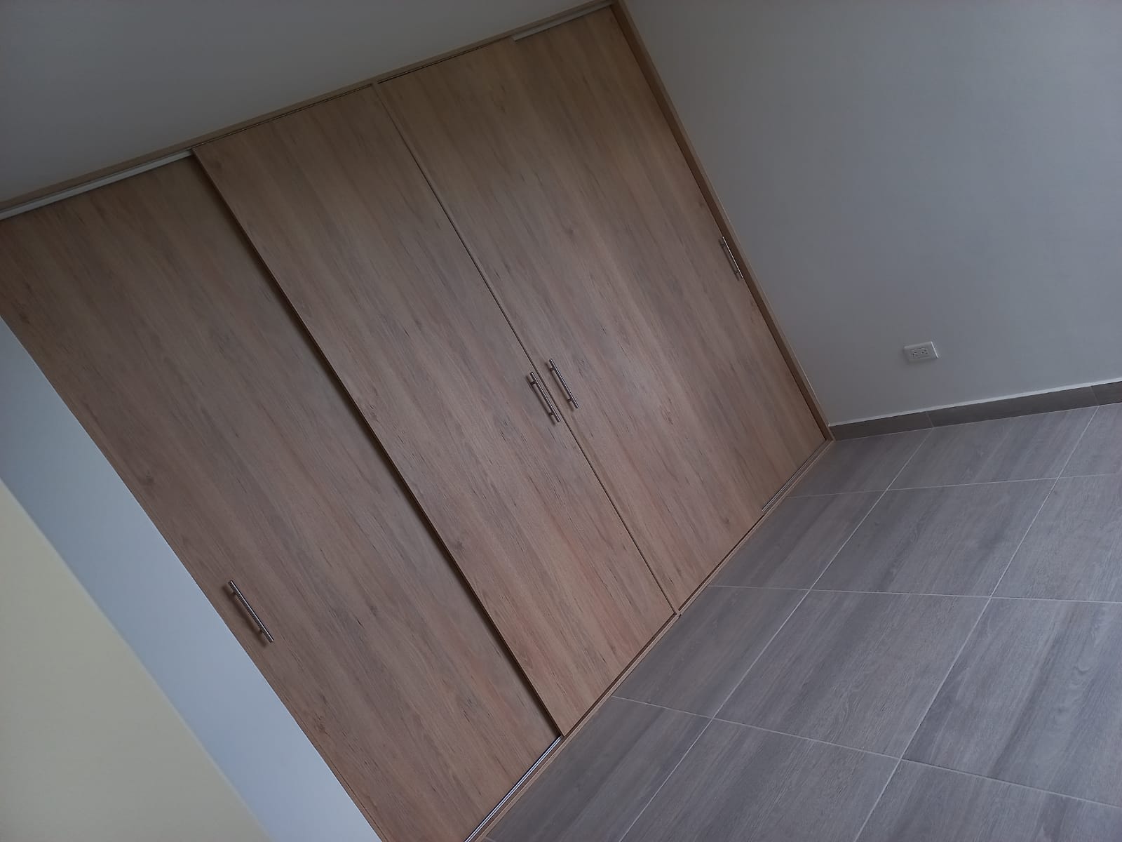 Se Arrienda Apartamento en las Lomitas, Sabaneta