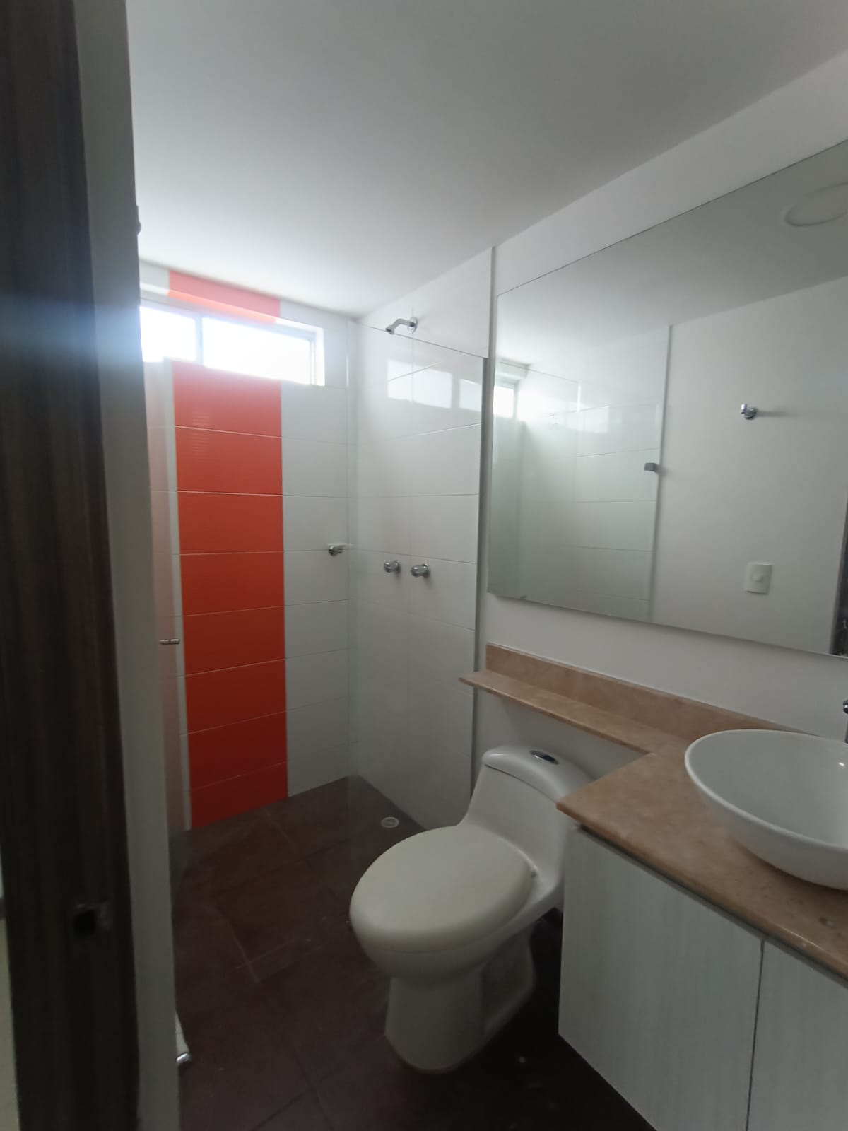 Se Arrienda Apartameto con Terraza en Pilarica, Medellín