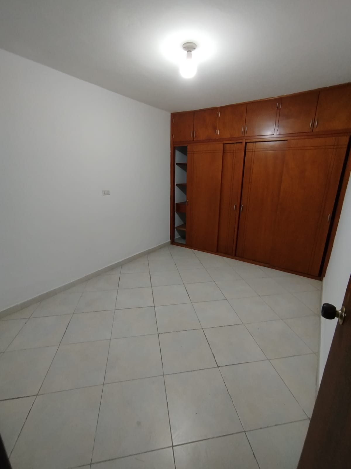 Se Arrienda Casa En Campo Amor, Medellin