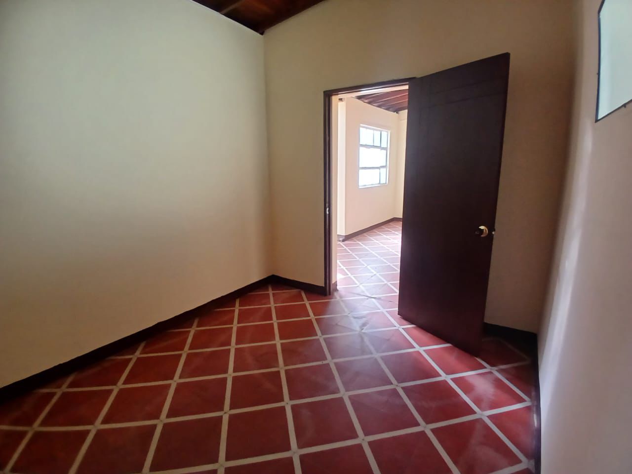 Se Arrienda Casa Segundo Piso, Belen Rosales, Medellín