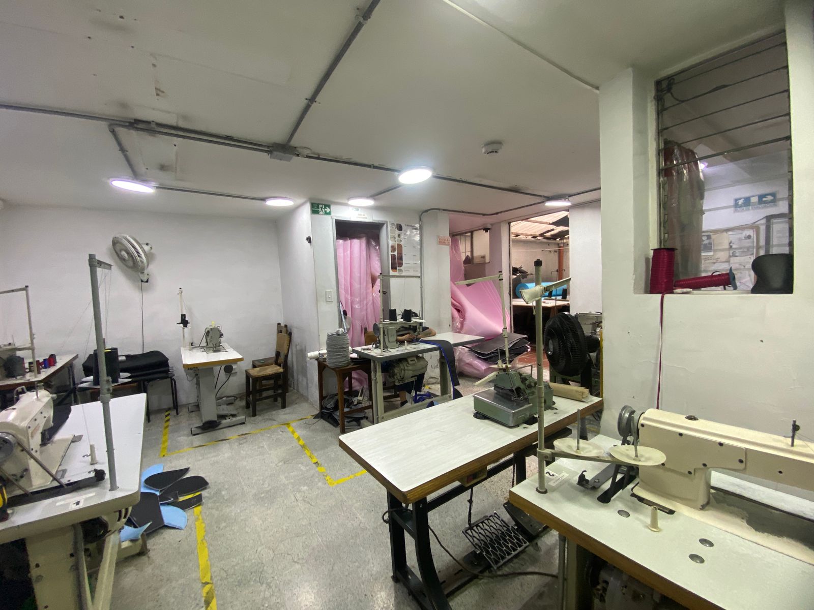 Local para Arriendo, sobre Vía Principal Avenida 80