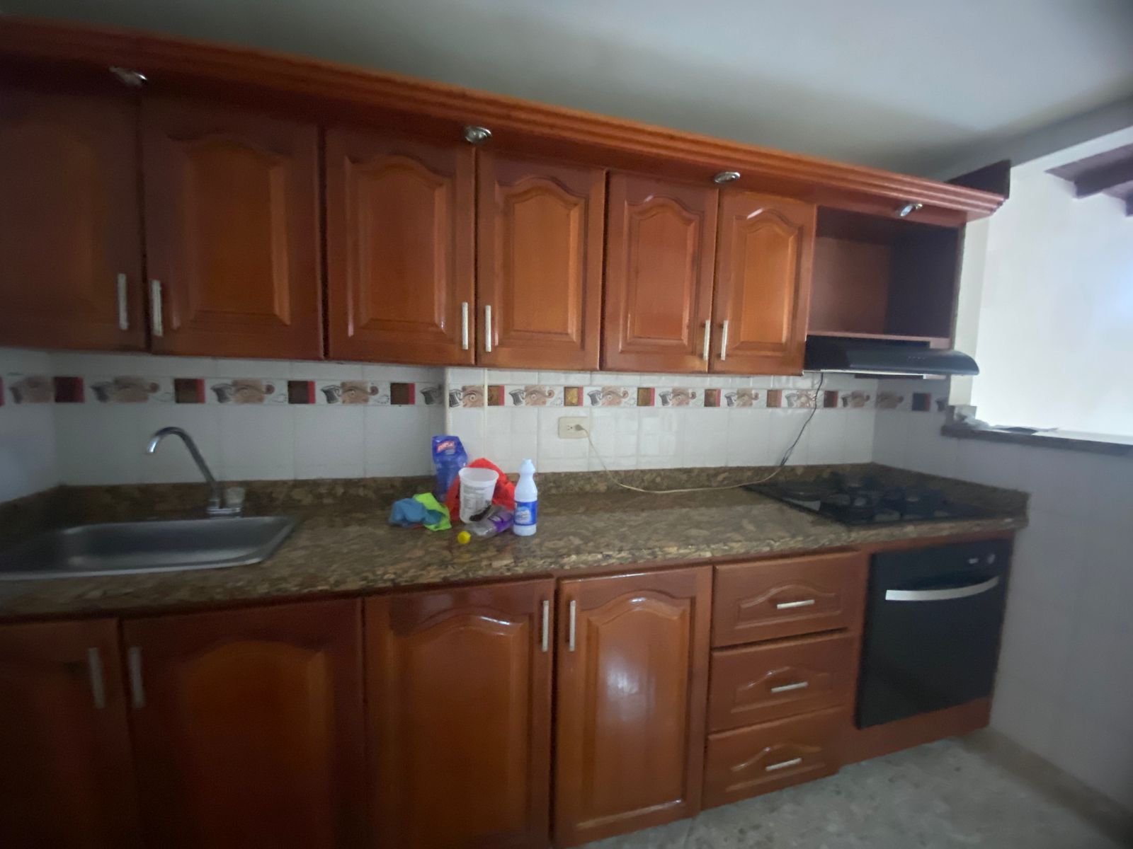 Casa para Arriendo con Excelente Ubicación en Belén, Las Playas