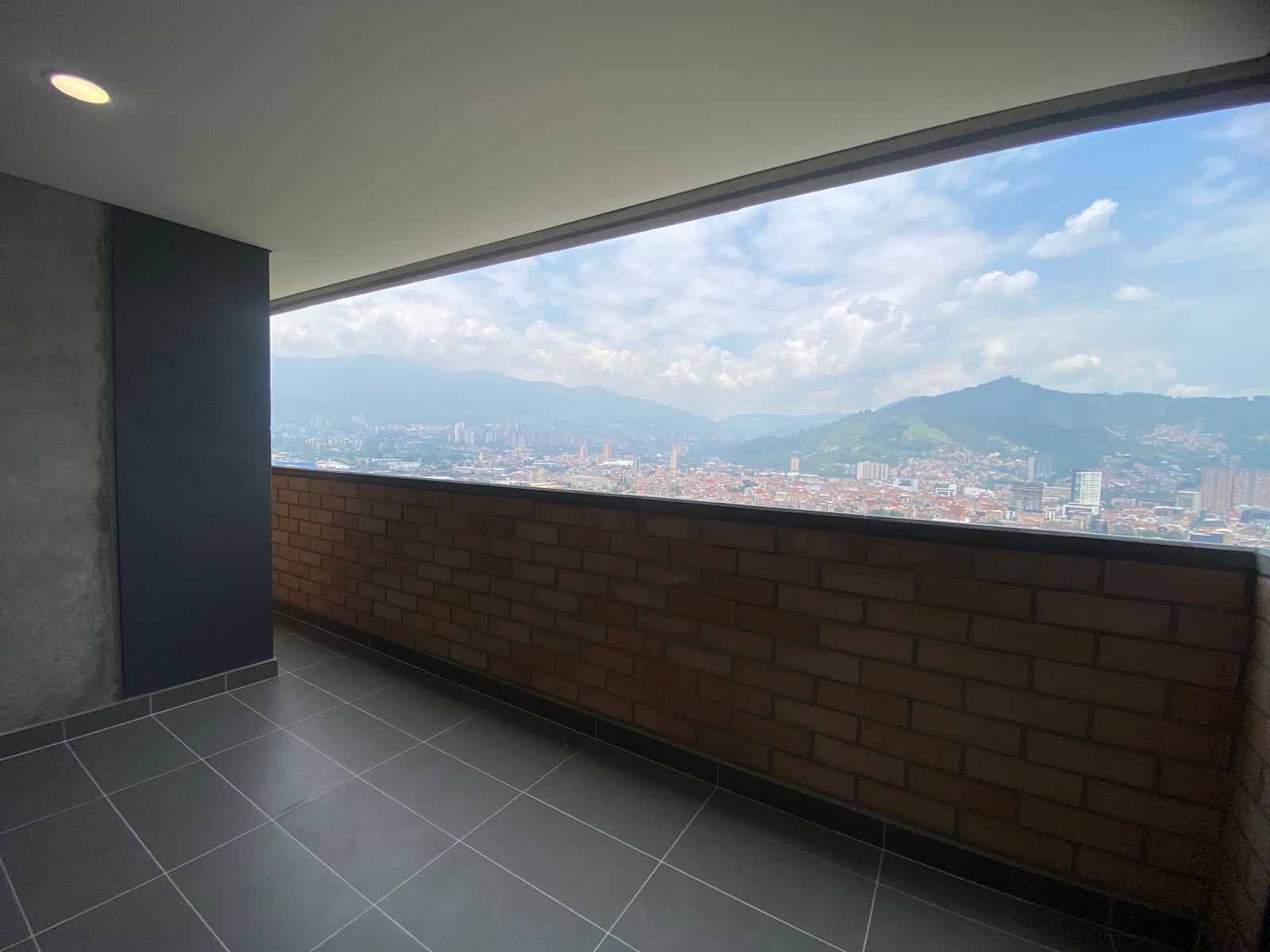Apartamento Nuevo para la Venta en Envigado