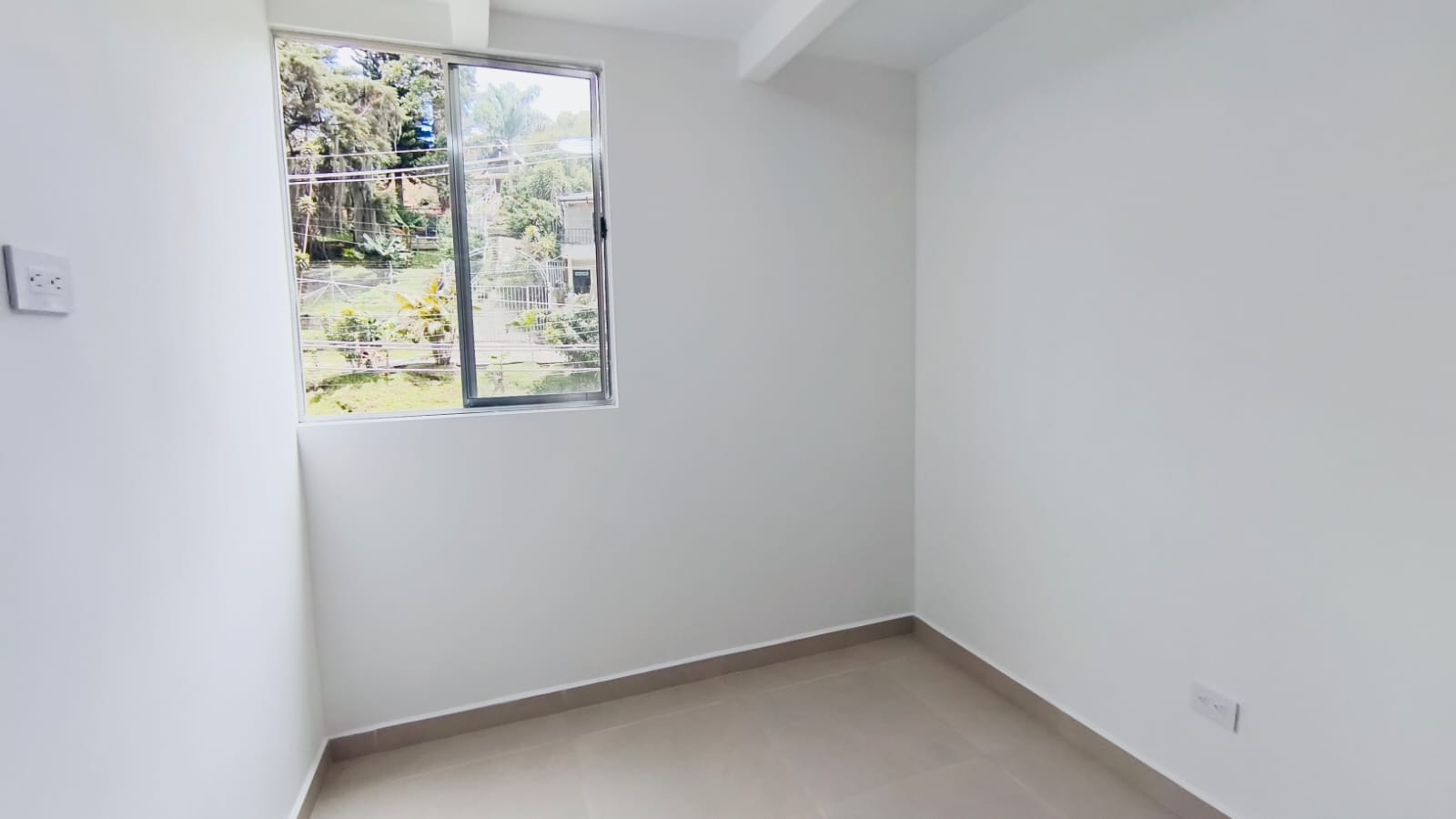 Se Arrienda Apartamento para Estrenar en Robledo Pajarito, Medellín