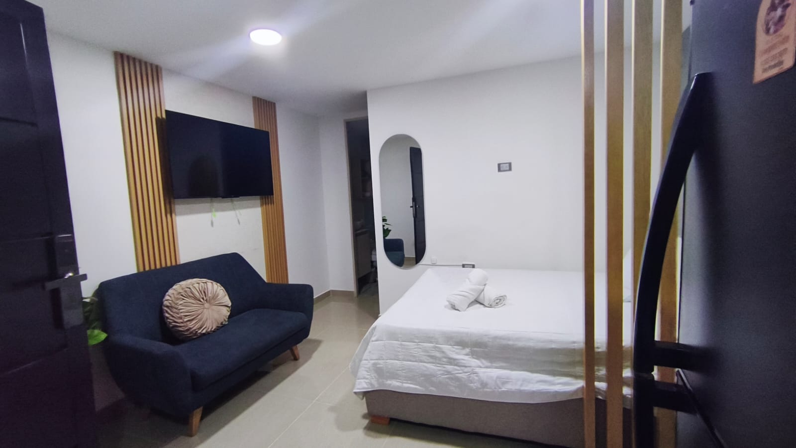 Se Arrienda Apartaestudio Amoblado, en San Javier, Medellín