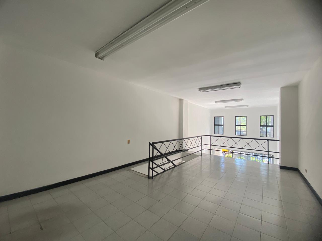 Local en Arriendo con Estratégica Ubicación en Laureles, Medellín