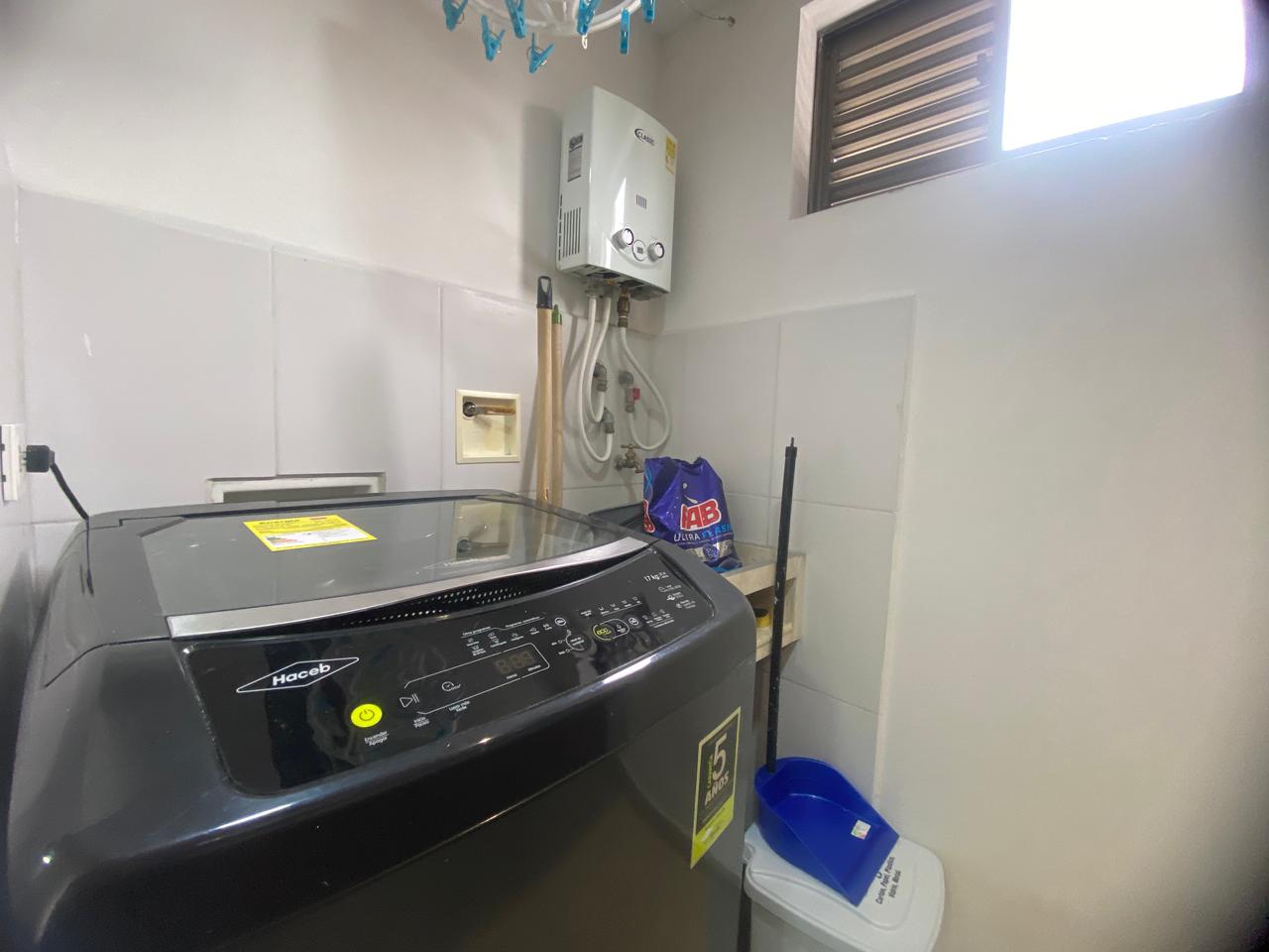 Amplio Apartamento Amoblado para Arriendo en La America, Medellín