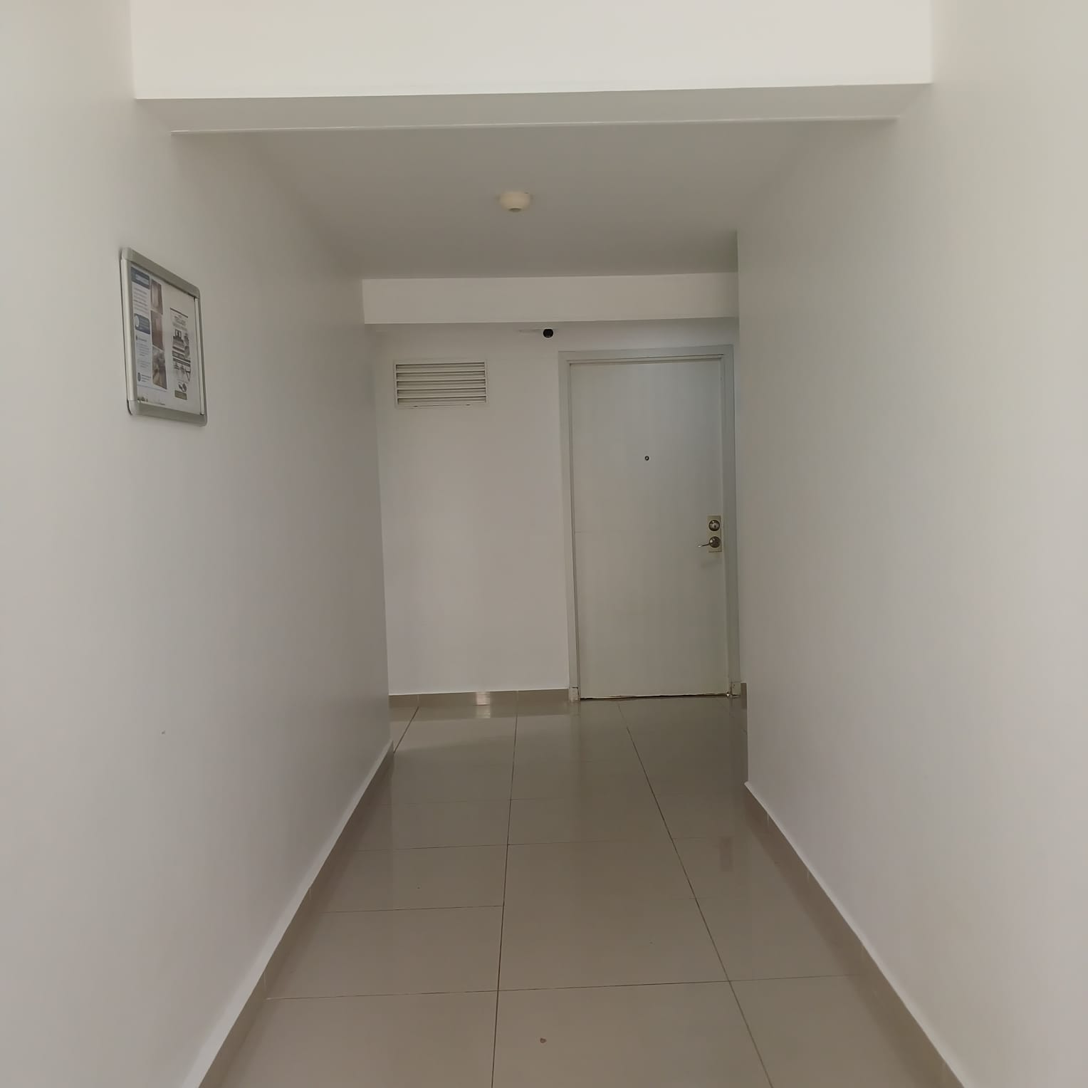 Amplio e Iluminado Apartamento para Venta en Belén, Loma los Bernal